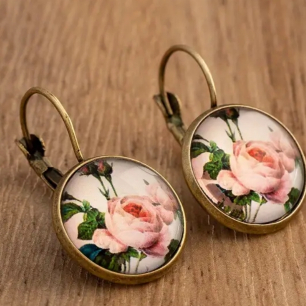 Vintage‎ time pink rose bronze glass leverback Gift earrings